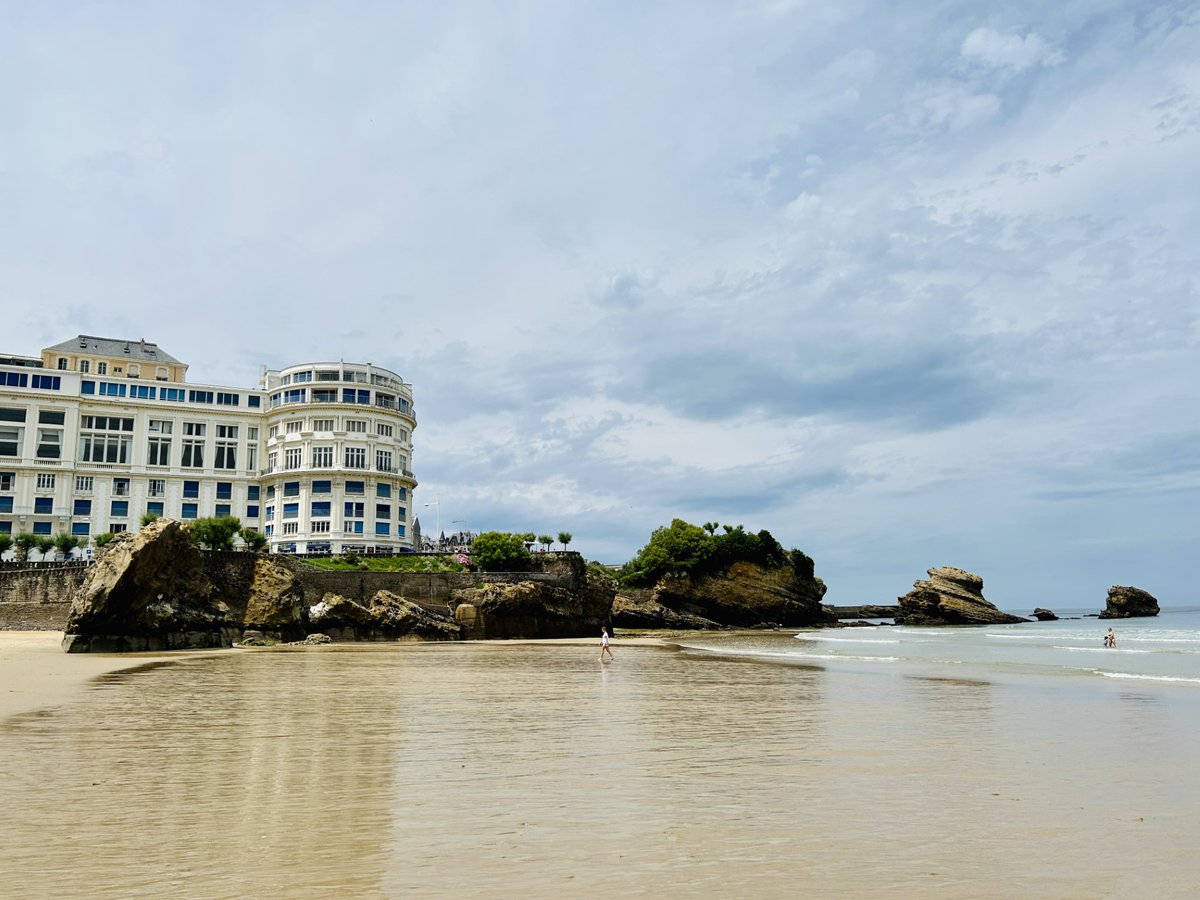 RHS French Dept tweet media