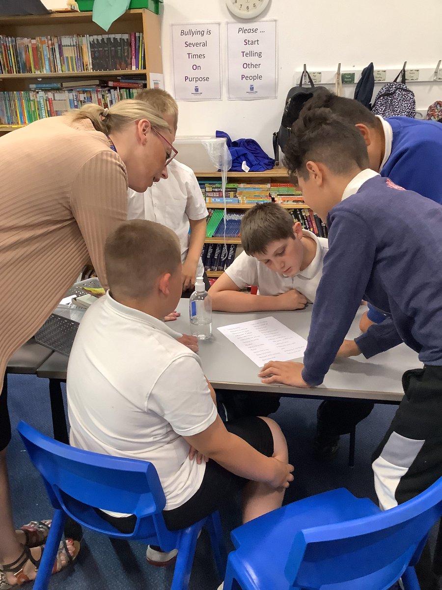 MowmacreHill's tweet photo. Year 6 have kicked off summer #REWeek learning about commitments we might make in life - we had some great discussion around religious and non-religious commitments, then reflecting on commitments that we want to make to lead happy and healthy lives! https://t.co/AtSBnmig72
