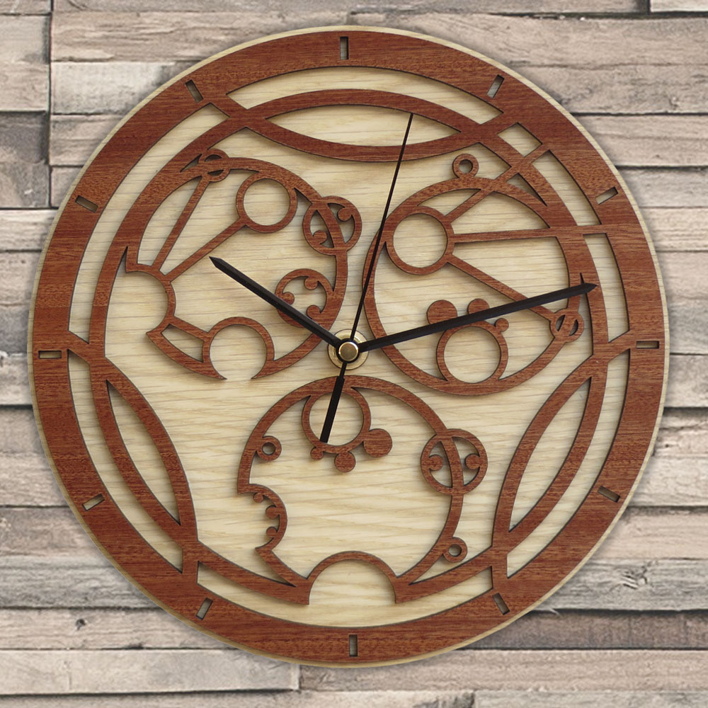 Handmade #Gallifreyan wooden clock with your own name/phrase #DoctorWho #11thdoctor #UKEarlyHour - WorldwideShipping etsy.com/listing/272555…