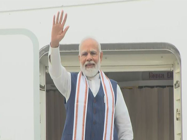 ani_digital's tweet photo. "World should be asked if it wants India to be there" PM Modi on UN Security Council membership

Read @ANI Story | https://t.co/C8rhlpZAZr
#PMModi #PMModiUSVisit #UNSC #IndiaUSPartnership https://t.co/R5upE5cgoe