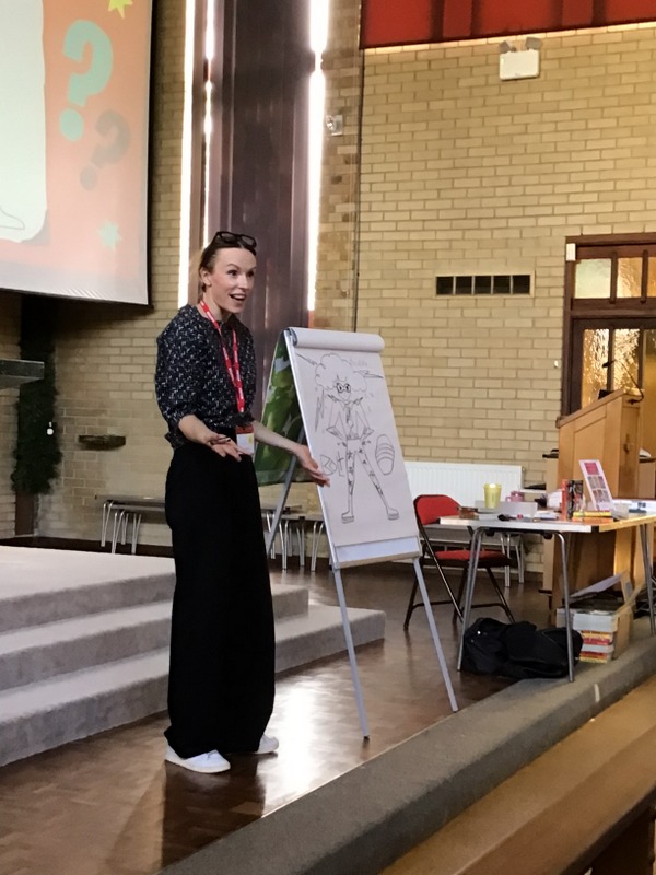 NDS_LIBRARY's tweet photo. Massive thank you to @sophyhenn for an amazing writing and illustration workshop. ND enjoyed every second! https://t.co/thPoEnpigk