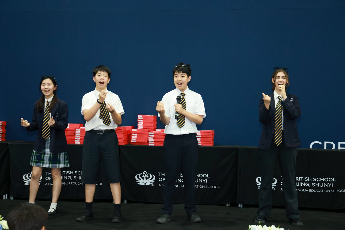 BSB_Shunyi's tweet image. Congratulations to all our award recipients at the Secondary Awards Ceremony! We were delighted to welcome our parents to witness their child's proud moments and student performances. Thanks to all our teachers for their hardwork!
#BSBShunyi #NordAngliaEducation #NAEBeAmbitious