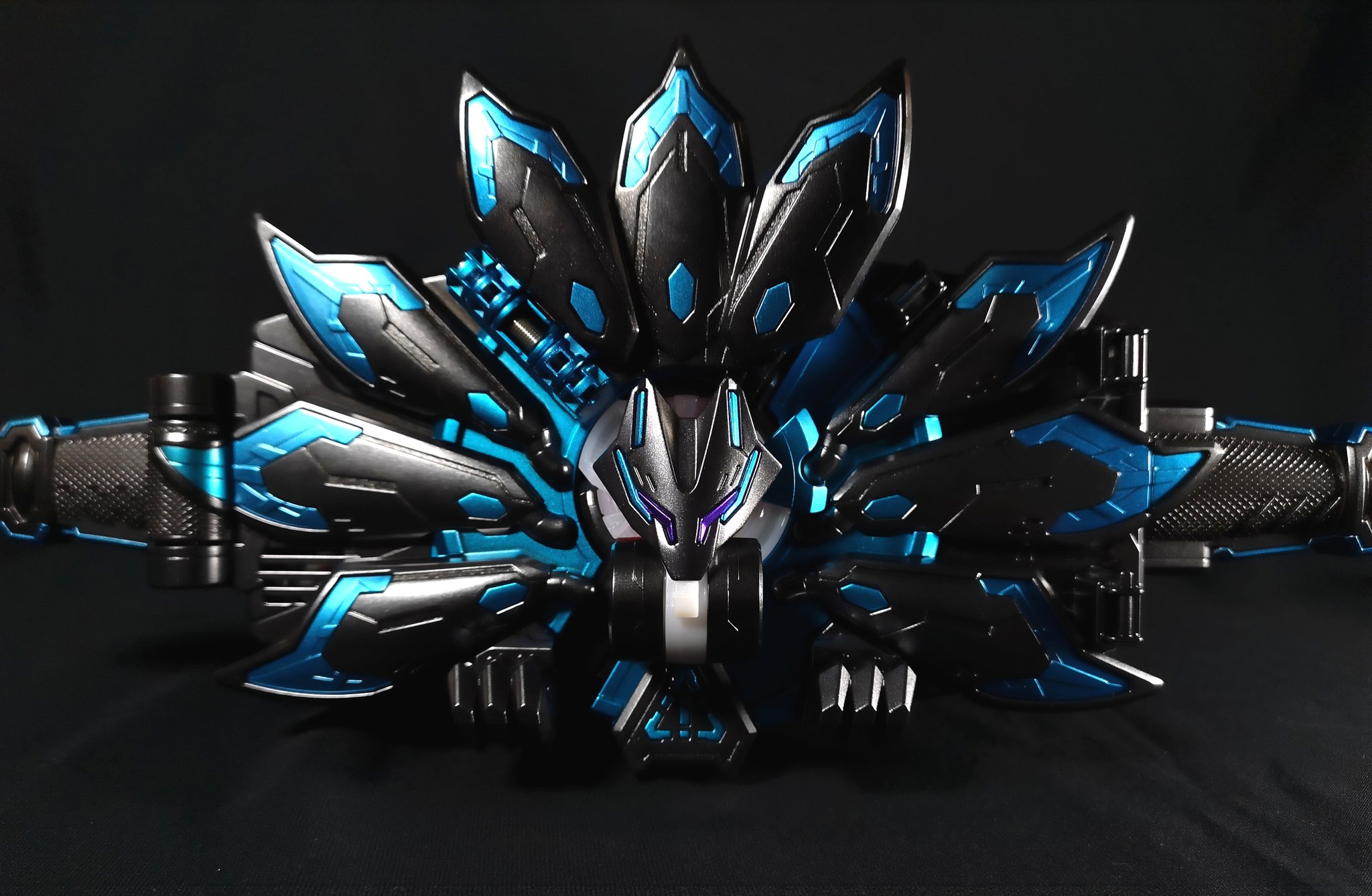 S.H.フィギュアーツ「仮面ライダーZX」 : 空想玩具シリーズ