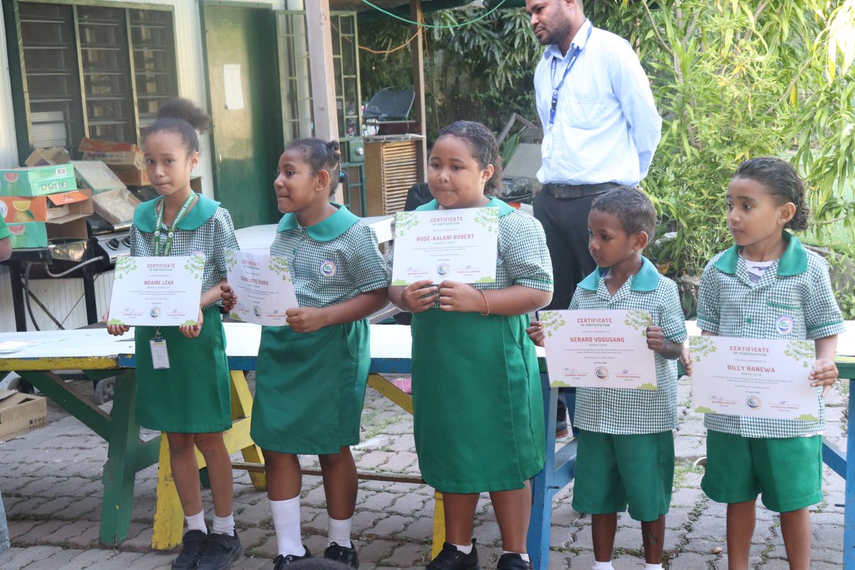 LaharaAvenue's tweet photo. Congratulations to our Certificate Awardees for Week 9, Term 2 πππ₯π₯π₯ And a special congratulations also to the World Environment Day Certificate Recipients πππ²πͺ΄π»π
#TeamLAS
#PositiveBehaviorManagement
#WorldEnvironmentDay
#Week9 #Term2 https://t.co/aBKq6bwajj