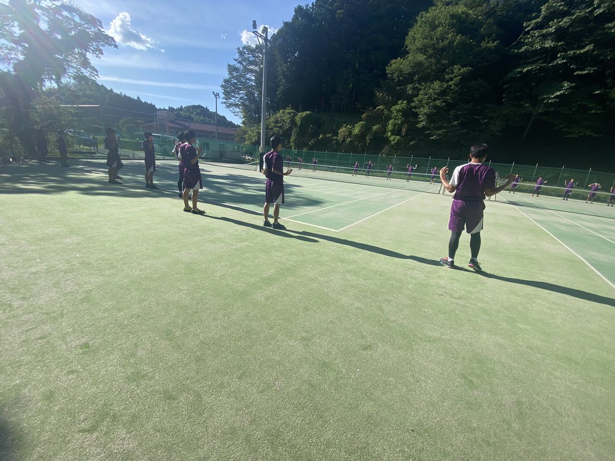 akinob's tweet photo. ある学校に来ました！ https://t.co/DBHqO3ZrRe