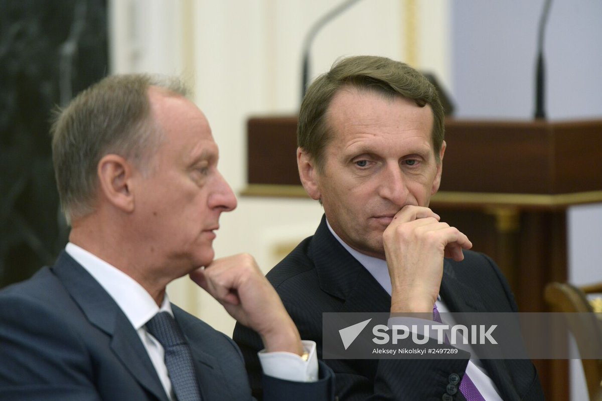 UmlandAndreas's tweet photo. The recent #PostSovietAffairs article by @MartinKragh1 & me, on #NikolaiPatrushev & #SergeiNaryshkin, is now #openaccess:
https://t.co/ekWTx7yowE
@SCEEUS_UI @ResearchUI @UISweden
@icceesorg @aseeestudies @BASEES @ASN_Org @DGO_Berlin @APSAtweets @PolStudiesAssoc @dvpw @ipsa_aisp https://t.co/vOGV9AKwCG