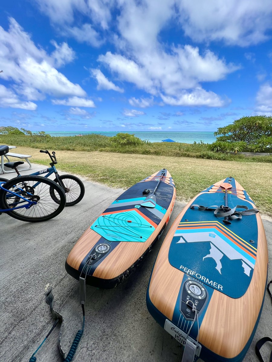 [oomph.] tweet media