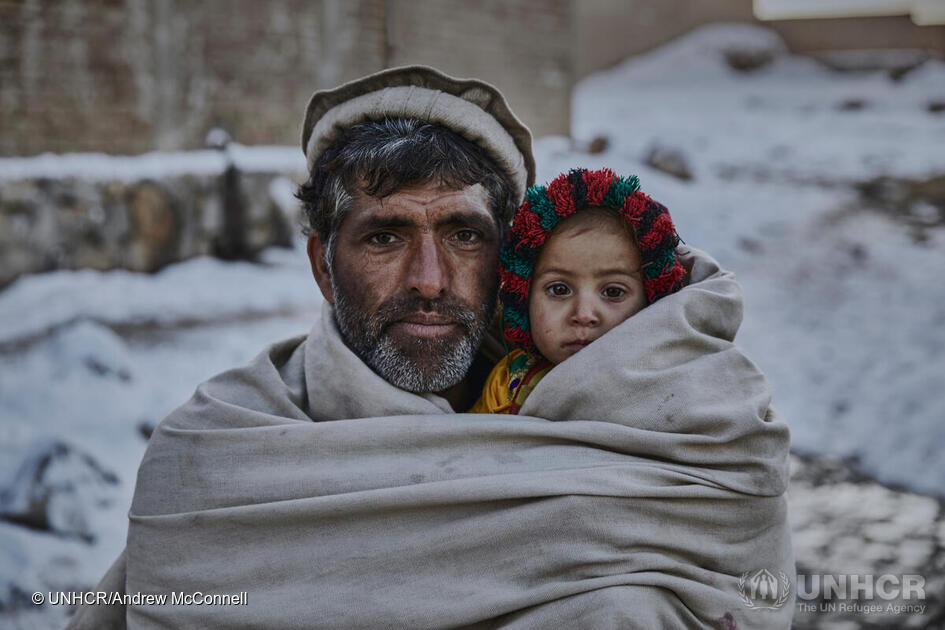 SwissDevCoop's tweet photo. More than 100 million people are forcibly displaced worldwide due to armed conflicts and natural disasters.

🇨🇭 stands with refugees and is engaged with partners like @Refugees to provide protection, shelter &amp; education for those who had to flee.

#WorldRefugeeDay #WithRefugees https://t.co/WgSwTBE1tZ