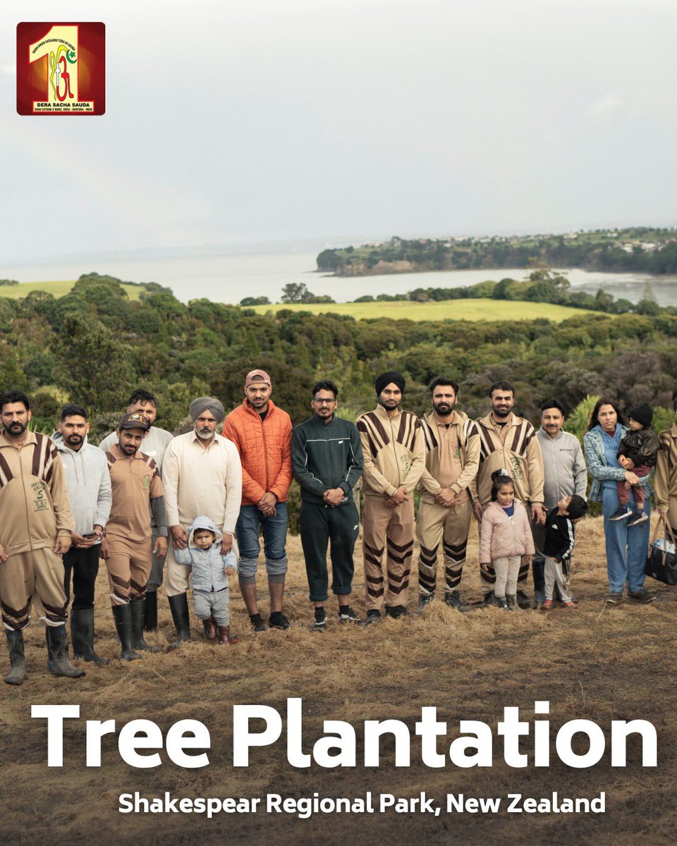 Nature's custodians at work! #DeraSachaSauda volunteers from New Zealand are planting trees, expanding the green cover and fostering environmental wellbeing. A commendable effort indeed! 🌳🌍 #TreePlantation #Environment