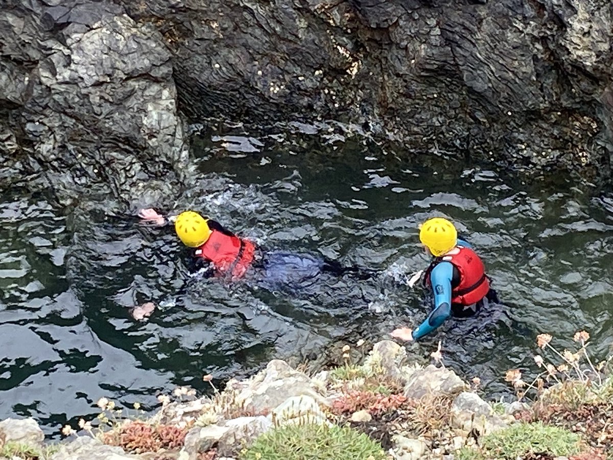 #adventuretraining weekend day 1 #coasteering #lovingit @CCFcadets #holyisland @HQWMCTT @BromsCCF @RAF_Cosford @OSH_SCH @BerwynMountain @SceoWm @RayMearsWILD #Environmental #litterpick