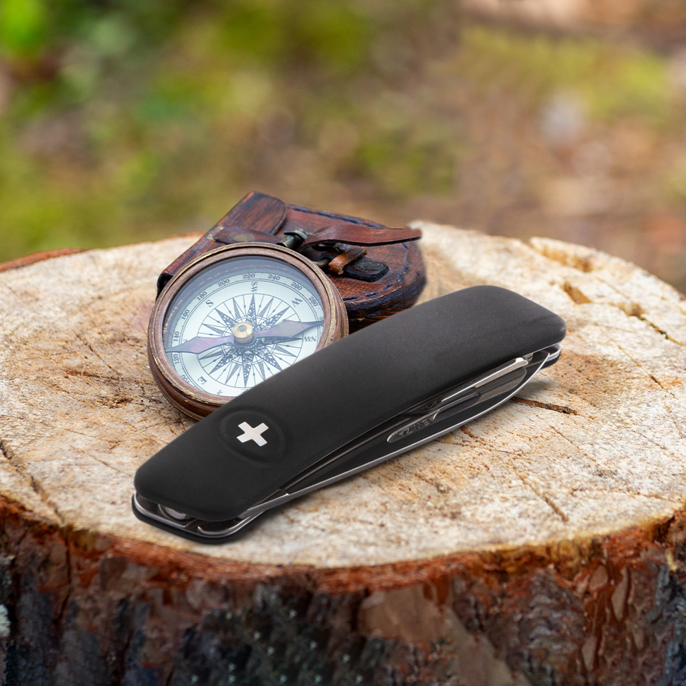 SwizaI's tweet photo. With the #monsoons up ahead-if you need to head out into nature, it’s a good idea to carry this beauty to help with clearing branches, etc.

#MySwiza #swissmade #swizaindia https://t.co/hiIFqHiLYc
