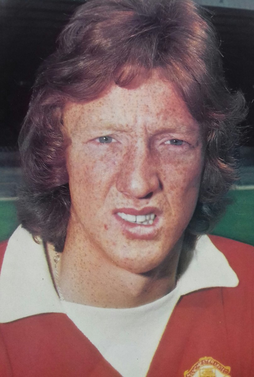 YesterdaysStars's tweet photo. 🇾🇪 Read an interesting piece where the EFL have lowered the min. number of apps to qualify for a championship medal allowing a number of United players including  Arnold Sidebottom 74/75 and David Sadler 65/65 to be presented with their medals 🇾🇪
   @RyanSidebottom https://t.co/JMhMlCxzzV