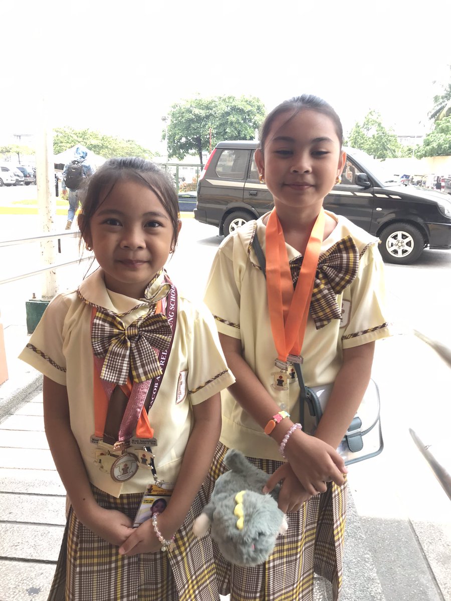 Jehan and Yva  wanted to show you thier medals kuya @XianLimm !!