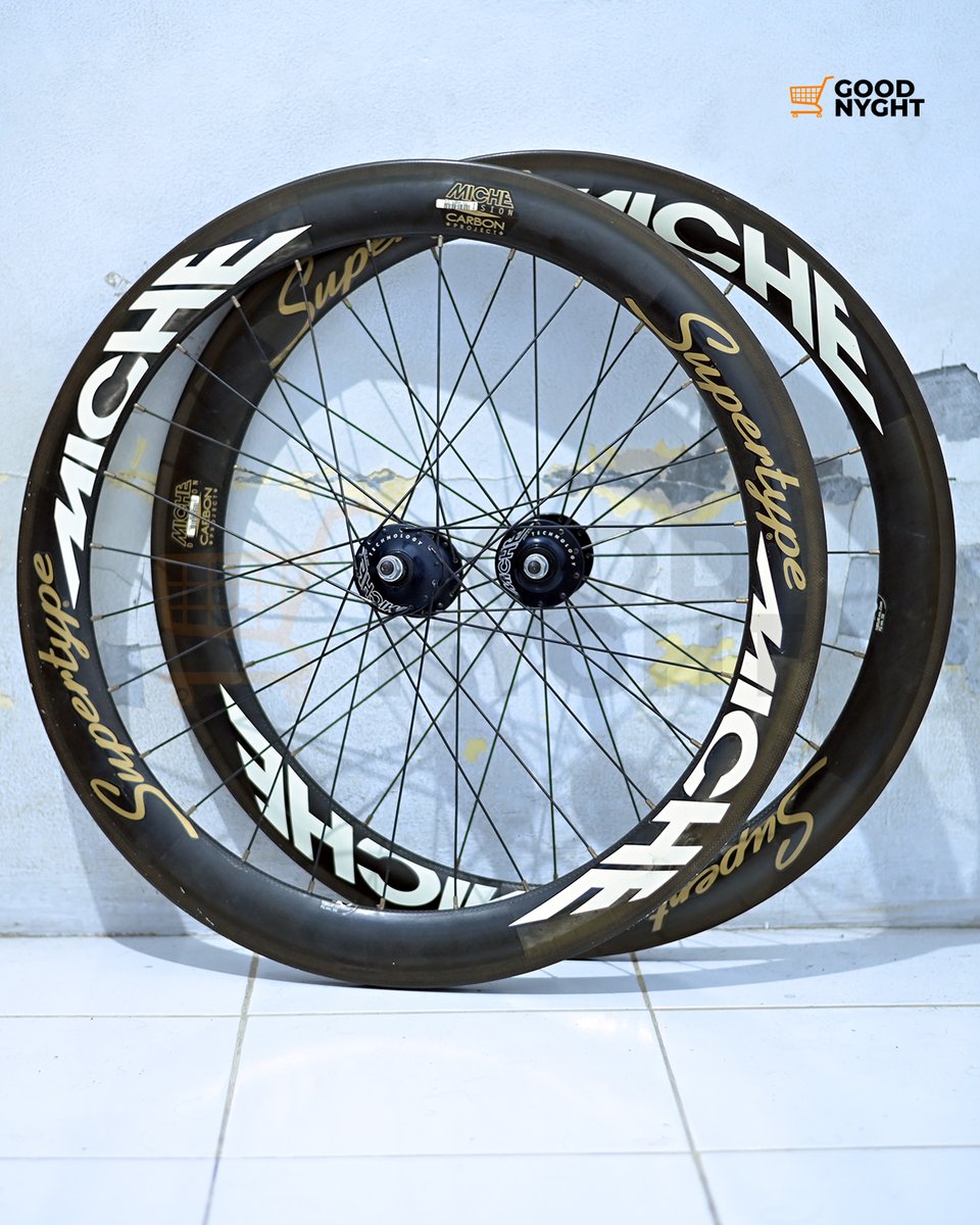 goodnyght's tweet photo. Izin berniaga nih kakak #bgrfixedfaction dan #fnfjb . Wheelset Miche Supertype 58mm Tubular, New.
.
Harga: 10.5jt
.
Link: https://t.co/3ETT8TTsQz https://t.co/kVG3M8BxYo