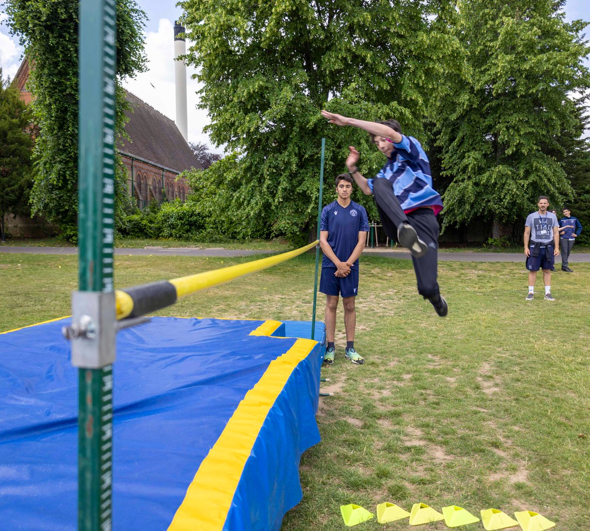 readingsch's tweet photo. Only 4 days to go until Sports Day with a welcome return to Palmer Park Stadium!
This week has seen Year 10s preparing for the javelin and high jump events.
#WeAreRedingensians #ReadingWay #athletics #preparation #athletes #training #Fitness #sport #trackandfield #school https://t.co/s5aRARxdTV