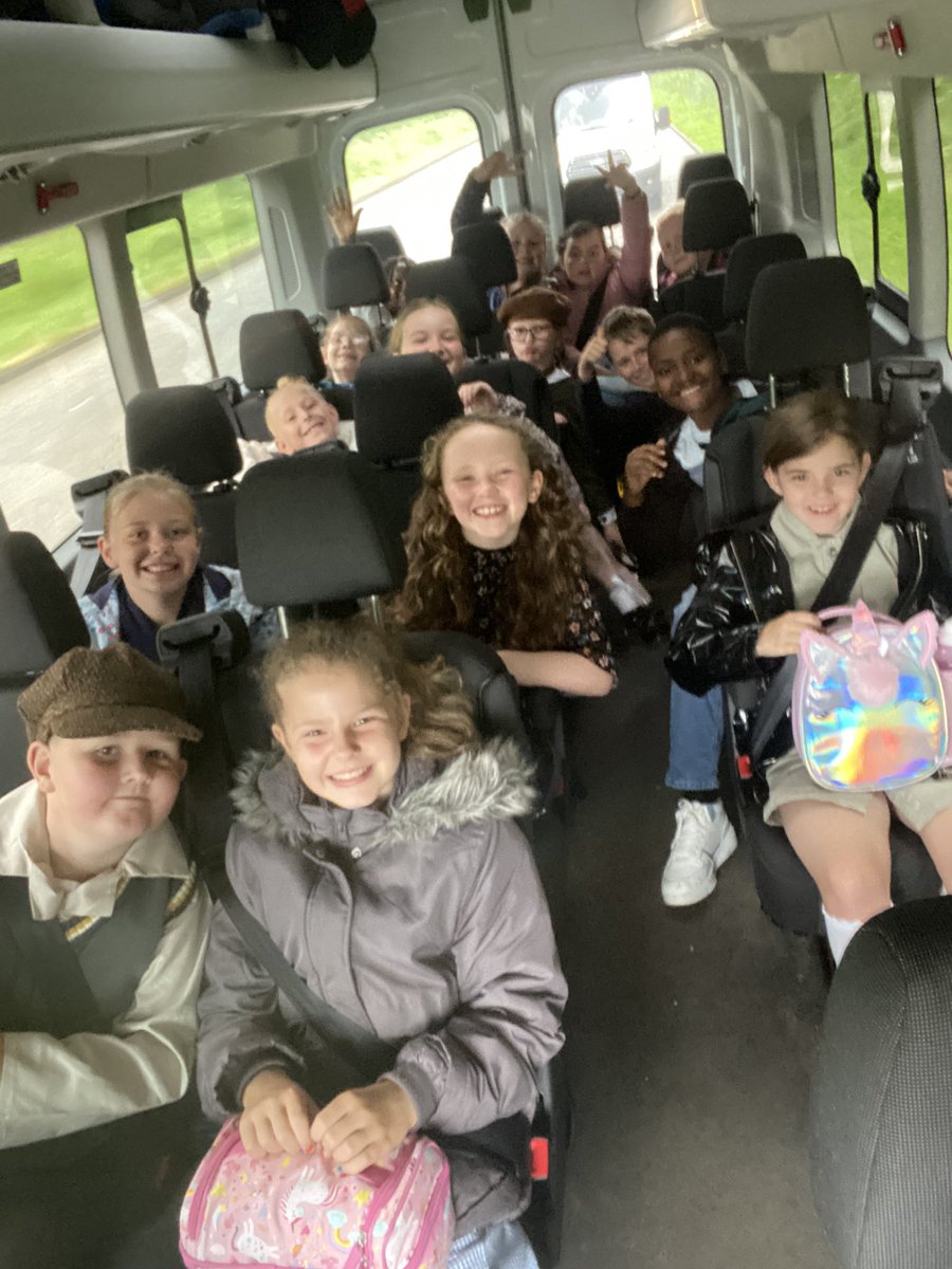 Y4_UCPS tweet media