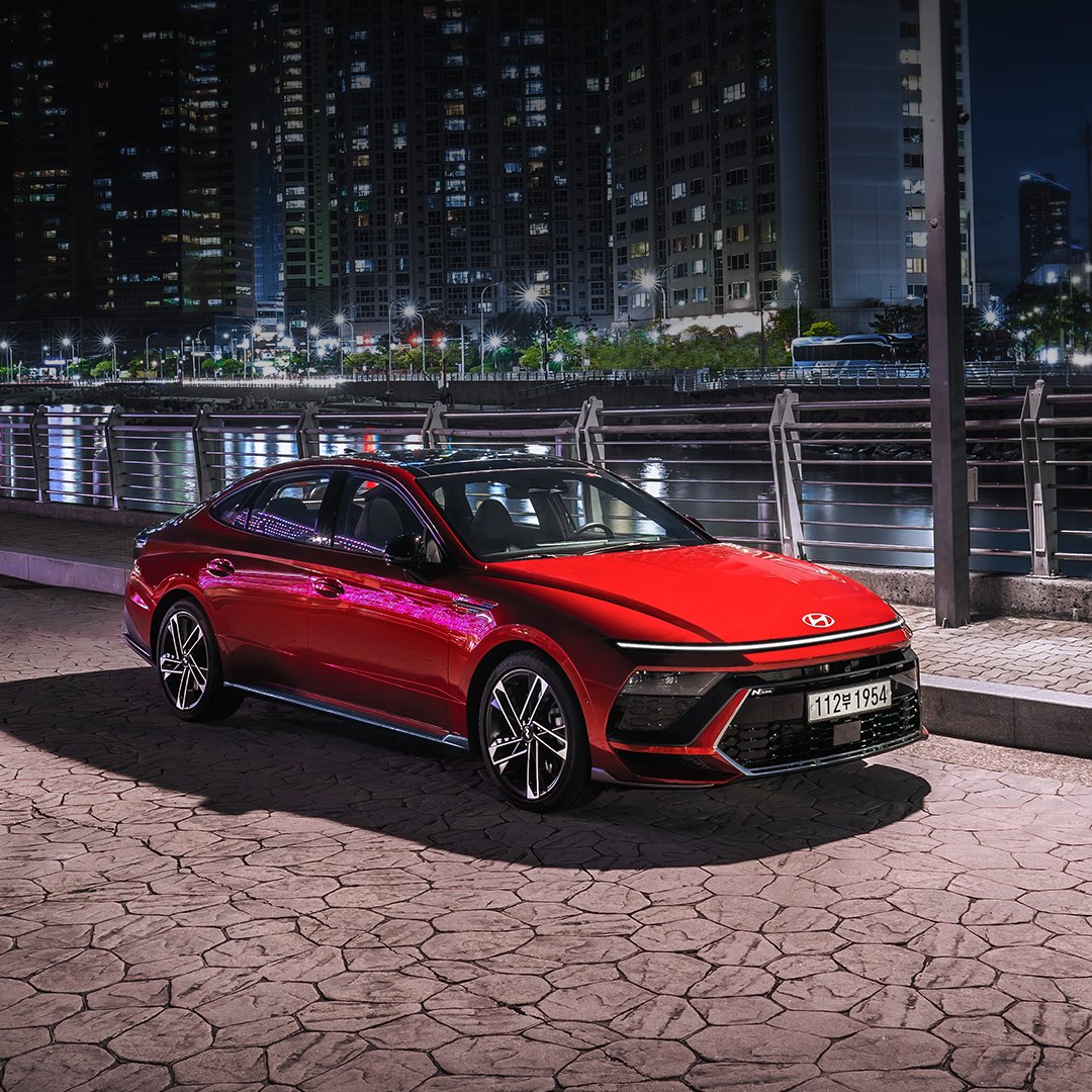 hyundai_kor's tweet photo. [#Myhyundai #nightdrive]

쏘나타와 함께
안전한 야간 드라이브 🚘

연인, 친구와 함께 야경을 즐길 수 있는
나만의 드라이브 댓글로 알려주세요!

👉 더 알아보기:  https://t.co/8m431dvlbE

#현대자동차
#SONATA #NLine #쏘나타N
#야간드라이브 #SONATANLine https://t.co/HZTthMy6Hw