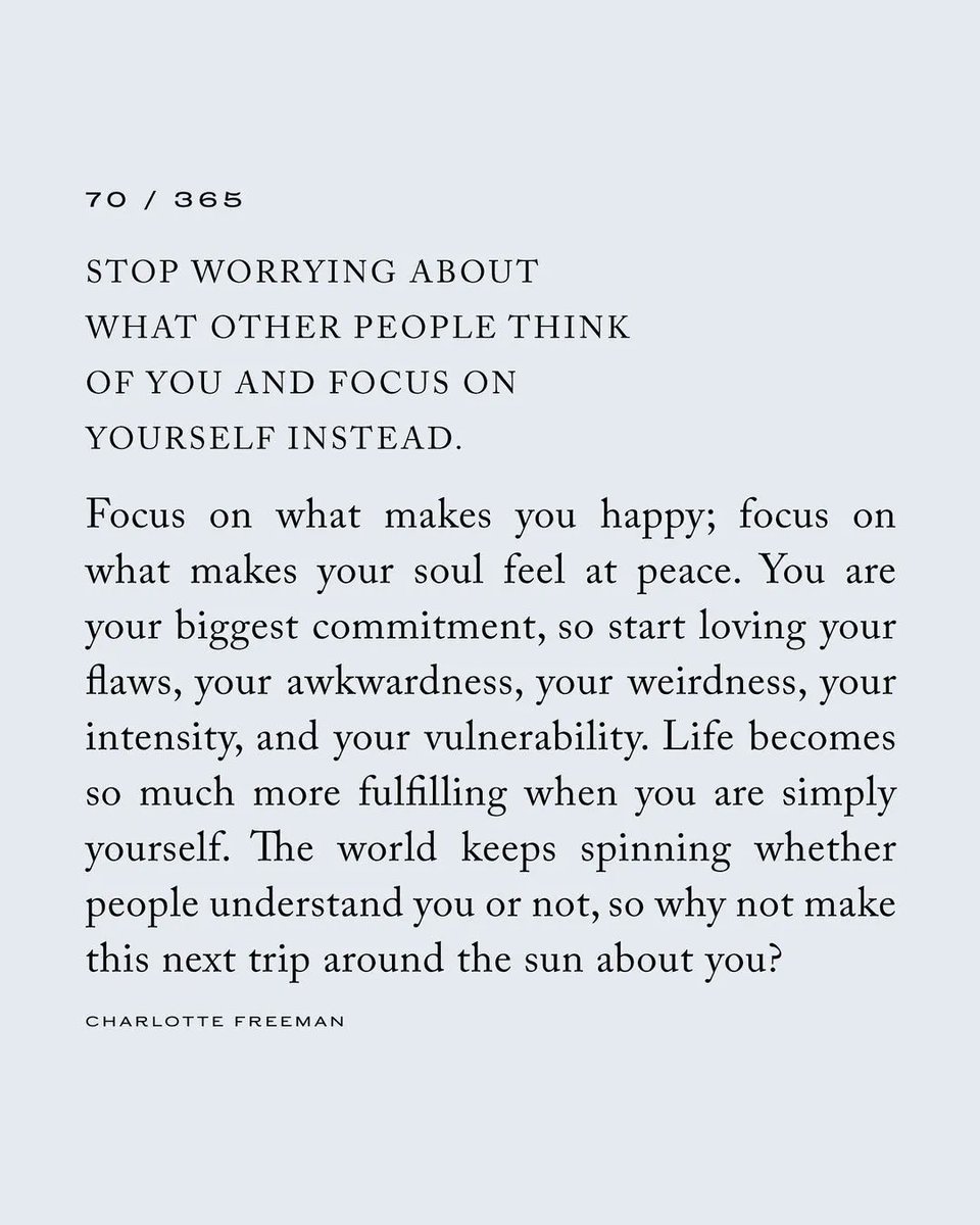 ThoughtCatalog's tweet photo. Focus on what makes you happy. Focus on what makes your soul feel at peace. 🧡 https://t.co/mzBfAVFFPk
