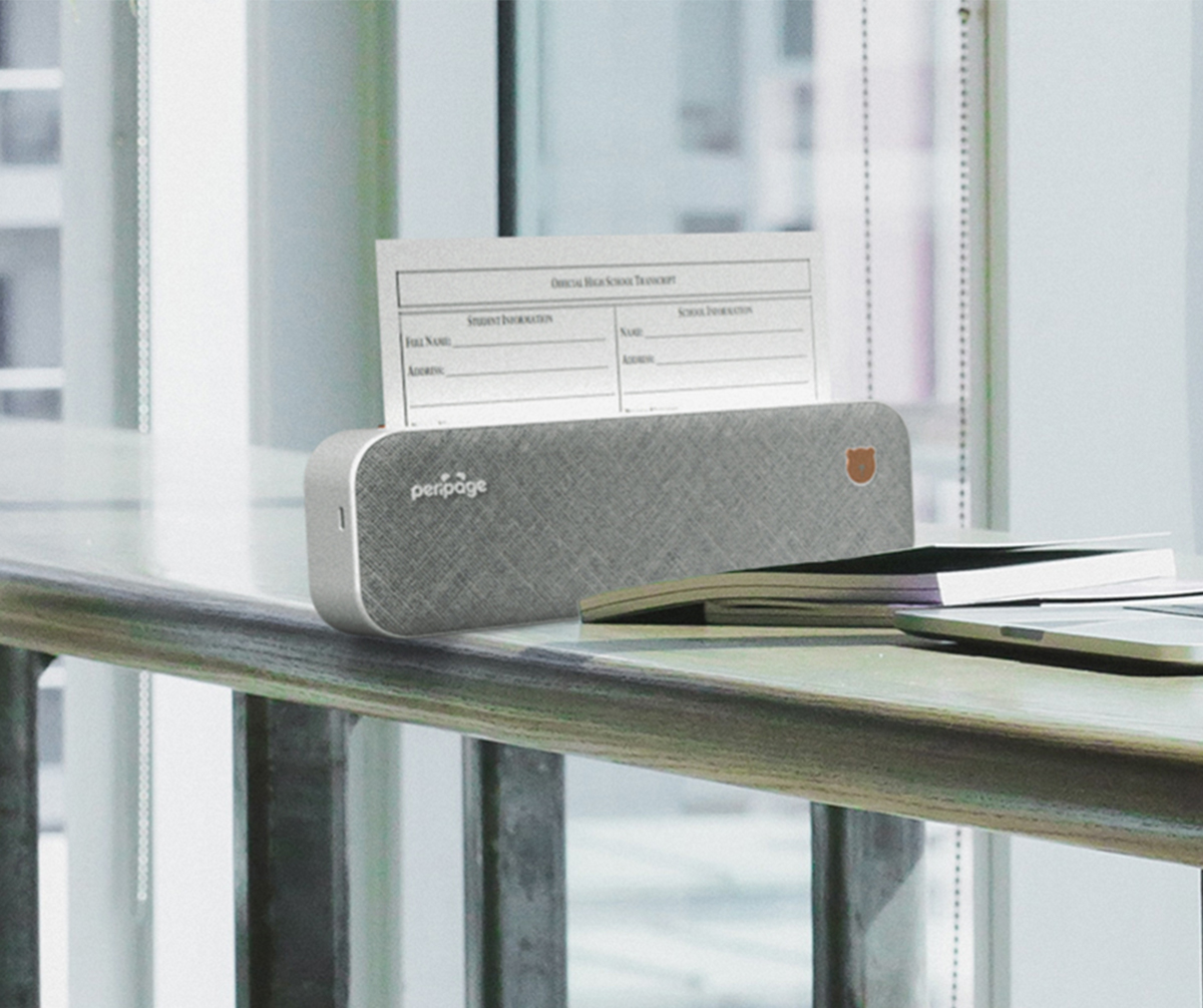 _Peripage_'s tweet photo. Space-Saving Solution! ๐๐จ๏ธ
The A4 Mini Portable Printer's compact design is perfect for office spaces with limited room. Save valuable desk space while still enjoying the benefits of a reliable printer! โจ๐ก
#rolloprinter #hpsprocketprinter #instaxminiprinter https://t.co/WJw5xkxxtm