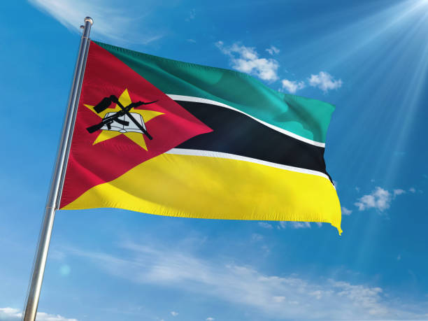 The region applaud the closing of the last RENAMO military base in Mozambique.This is a significant step towards silencing guns in the region.We commend H.E. F Nyusi & RENAMO leader Mr. O. Momade's efforts to promote Mozambican peace, reconciliation and tolerance #SADCYOUTH