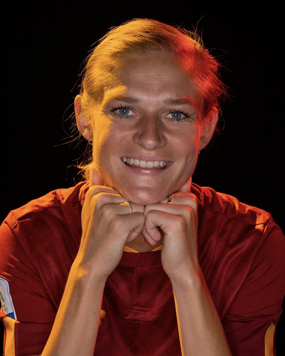 📸❤️

The last shoot of Carina’s career! 🥹

#ASRomaWomen #ASRoma