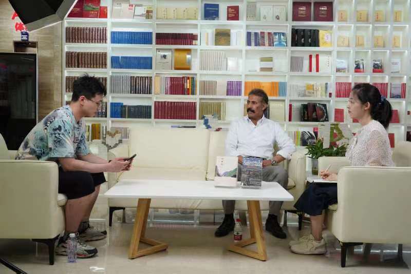 مركز الأدب العربي للنشر والتوزيع tweet media