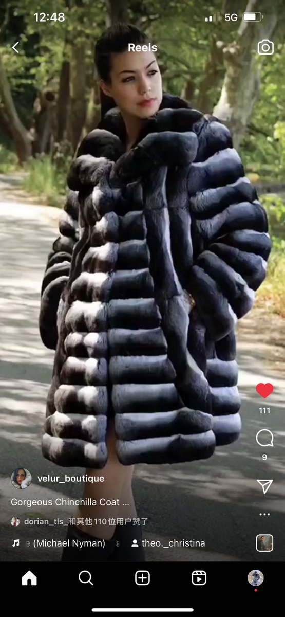 Real Chinchilla fur coat,we can make it too. #furcoat #winterfashion #chinchillafurcoat #luxury 
WhatsApp +8613632470124