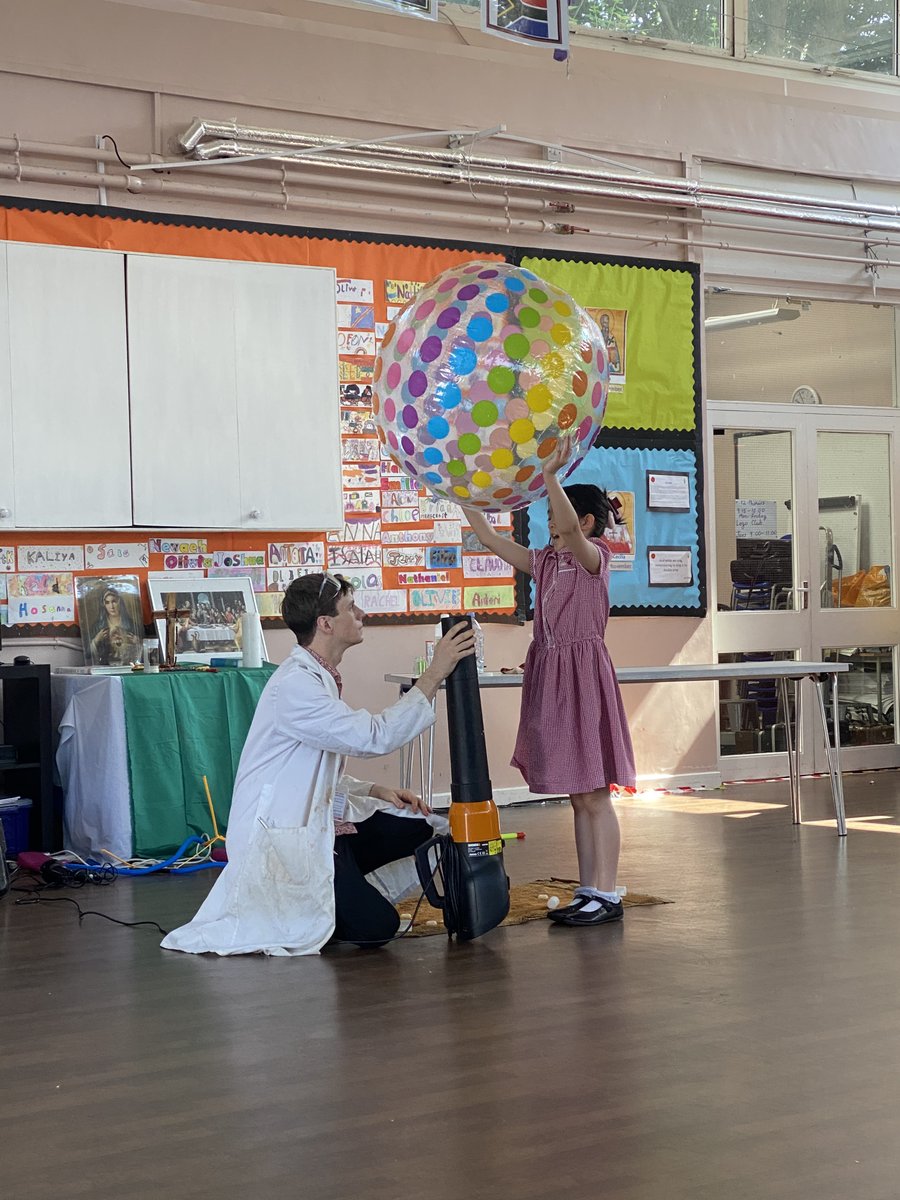 StPaulsn22's tweet photo. Thank you to  @educationgroup for the wonderful and interactive workshops last week - Space VR, Forensic Science and Silly Science Assemblies were enjoyed by all the children, well done 🙌 https://t.co/w7daXpasKy