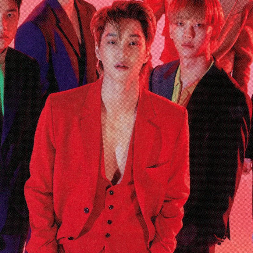 luvjonin's tweet photo. kim jongin the red suit guy https://t.co/UYDEjJdZMU