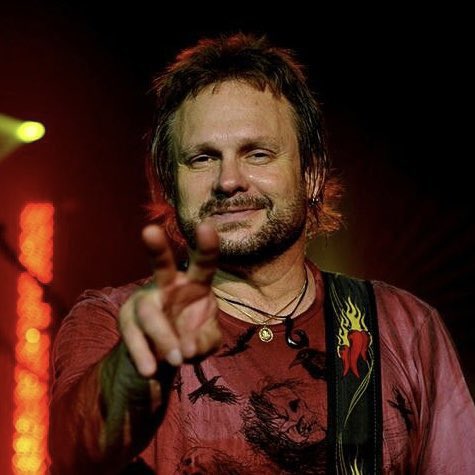 HAPPY 69th BIRTHDAY, MICHAEL ANTHONY! 🎉✌️ 

#MichaelAnthony #VanHalen #Chickenfoot #SammyHagarandtheCircle #heavymetal #hardrock #bluesrock #rock #happybirthdayMichaelAnthony