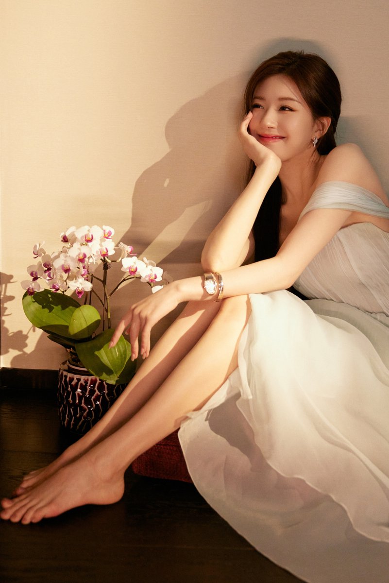 Zhao Lusi • Hidden Love on Twitter "RT YoukuOfficial The flowers