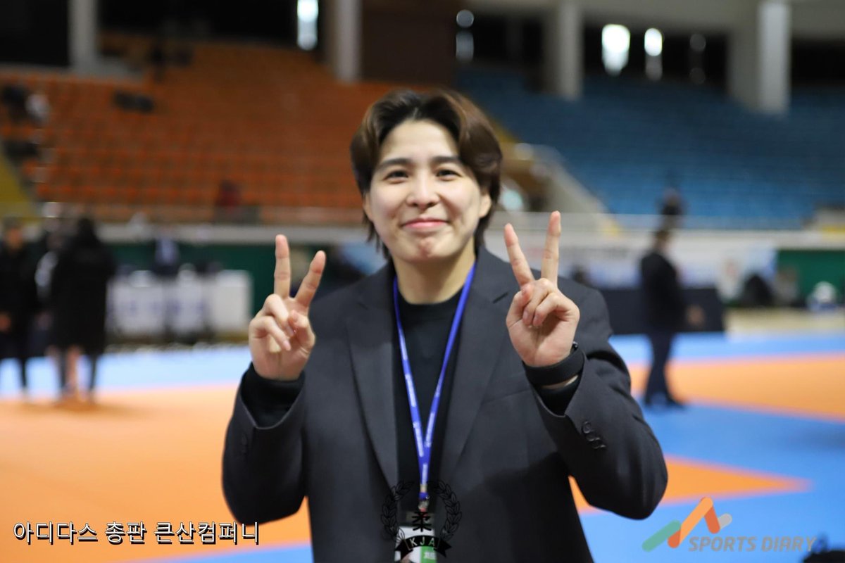 아실수도 있지만... 제가 사진을 퍼 오는 곳은 이곳입니다.. 
facebook.com/judo0421?mibex…