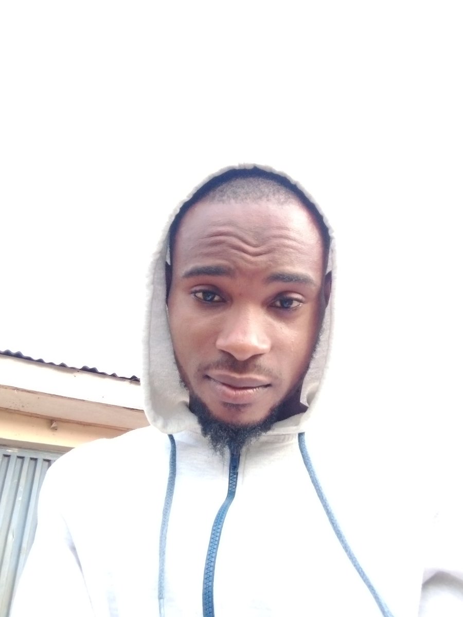 AsSideeq16's tweet photo. Cold outtta https://t.co/oe2OQhvqxw