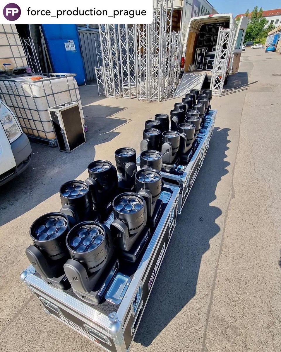 Robelighting's tweet photo. New @Robelighting #LEDBeam150 and #Spiider luminaires rolling into Force Production in Prague on a #TechTuesday.
#robelighting #newrobegear #forceproduction #lightingtech #techlife https://t.co/eTFlX2Htu6