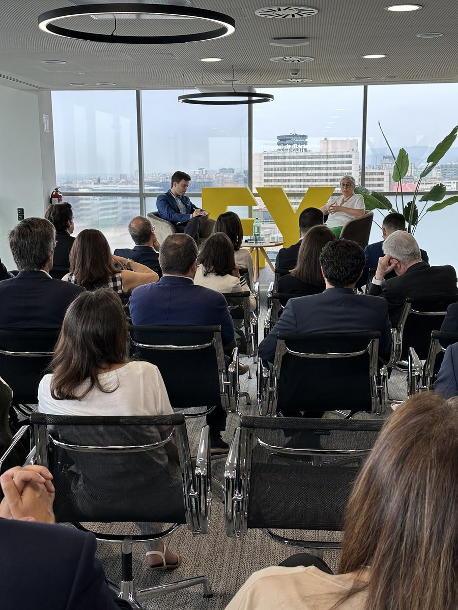 “El cas Girbau” un dels hidden champions de la indústria catalana, explicat per <a href="/MerceGirbau/">Merce Girbau</a> @GirbauLab 
Organitzat per <a href="/EY_Spain/">EY Spain</a> <a href="/newbcnpost/">The New Barcelona Post</a> 

I com aprenen a fer innovació amb tecnologia i defineixen el seu nou rol en la indústria tèxtil. “És apassionant i ens divertim molt”