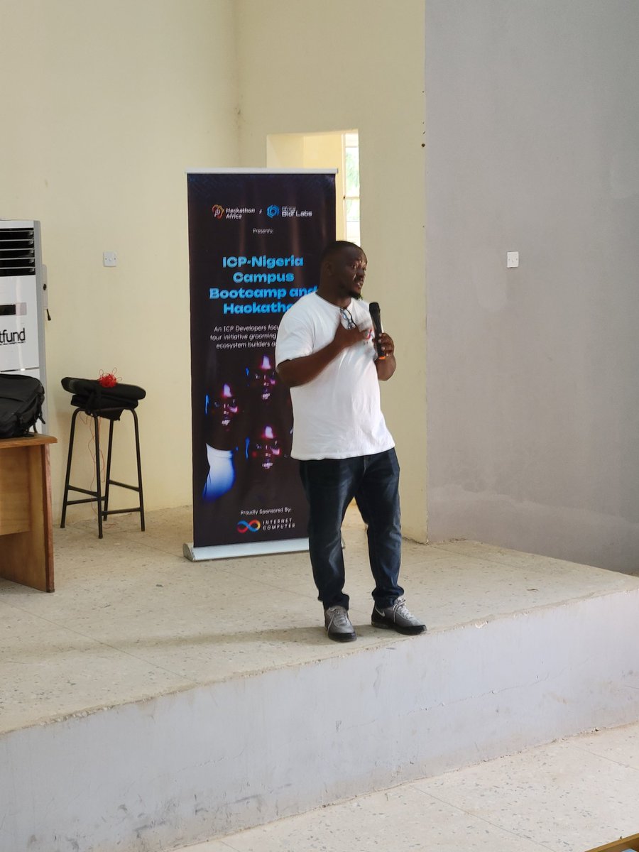 Hackathon Africa tweet media