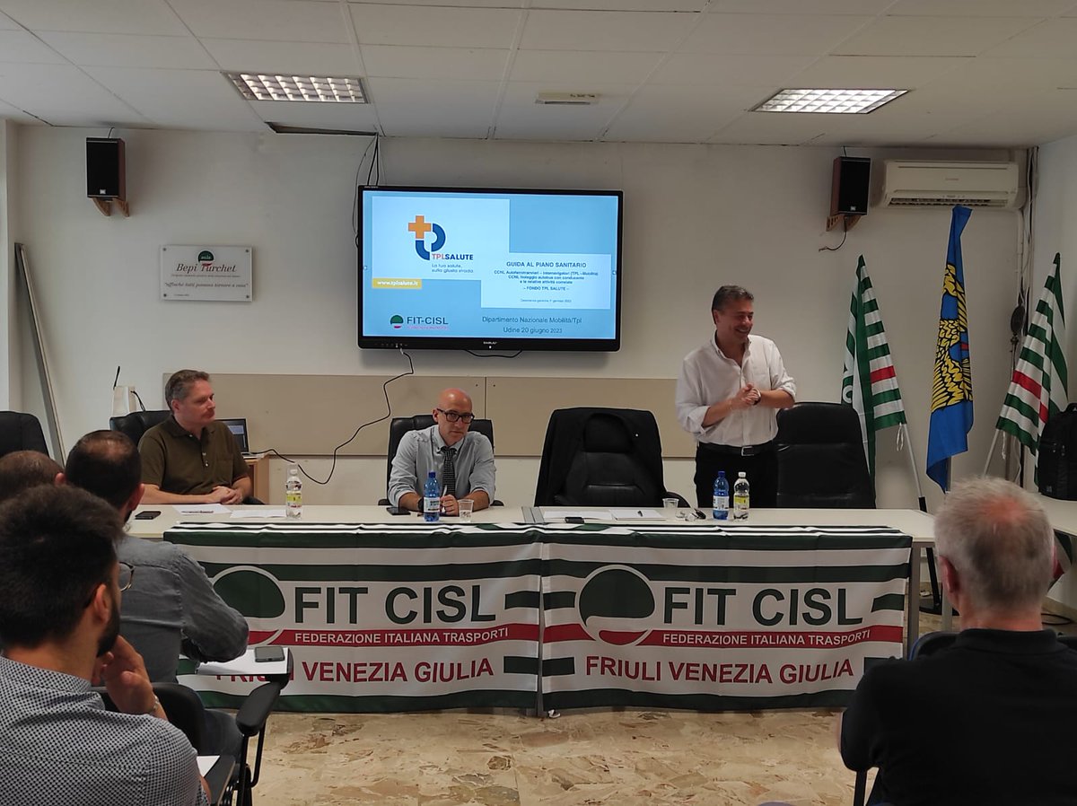 An_Pittelli's tweet photo. In corso il Coordinamento Regionele del Tpl Gomma, con la presenza del Coordinatore Regionale Eliseo Grasso.  Facciamo il  punto sulla Piattaforma Contrattuale,  sul Fondo Tpl Salute e il Fondo Pensione Priamo.

#Cisl #fitcisl #cislfvg #fvg #regionefriuliveneziagiulia https://t.co/xFCq0SY8WZ