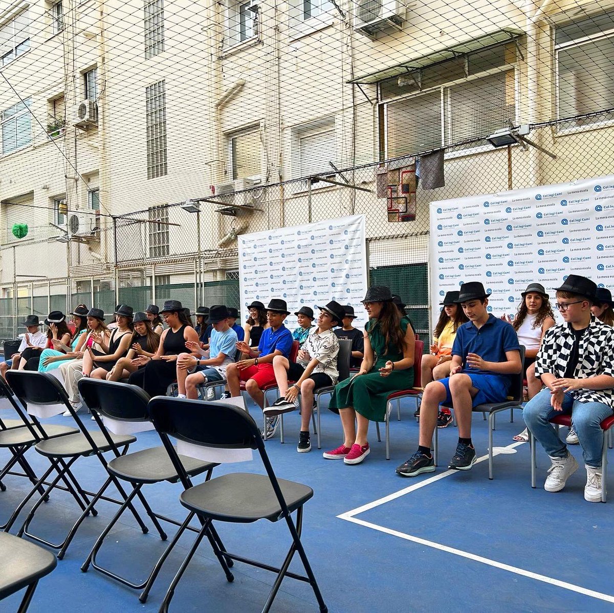 Col·legi Cami tweet media