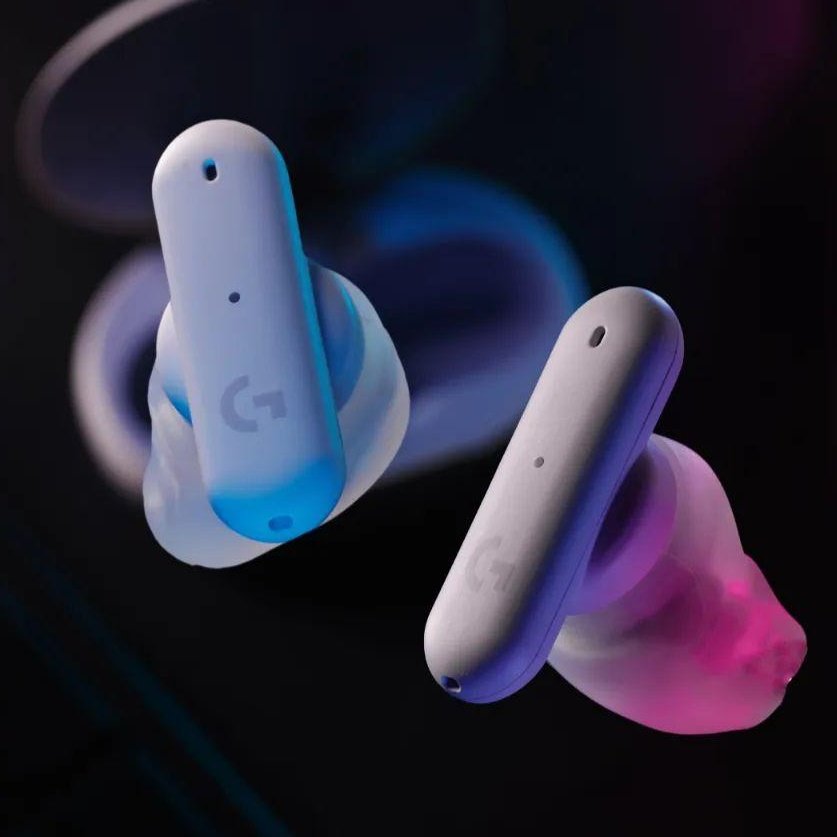 Has anyone else bought the <a href="/LogitechG/">Logitech G</a> Fits or something similar? I really want some wireless earbuds for gaming/streaming. Headsets just give me headaches and are always gigantic on me 🥲👉🏻👈🏻