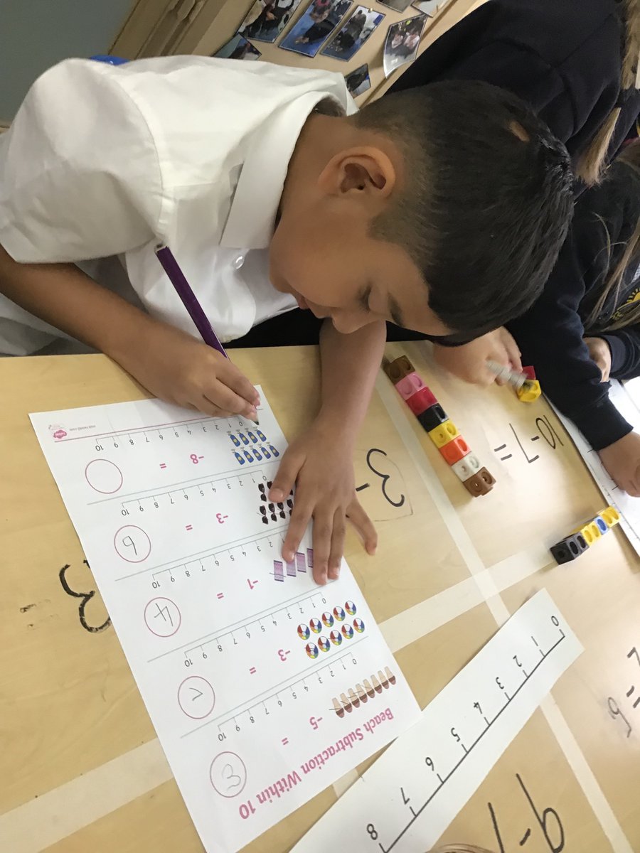 HoneyBees_MRPA's tweet photo. What different methods can we use to solve subtraction sums? @MRPA_Maths https://t.co/zyoJImwIQK