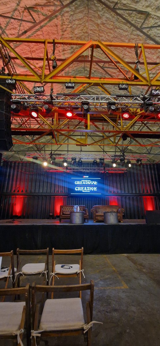 Sarah Sweeney tweet media