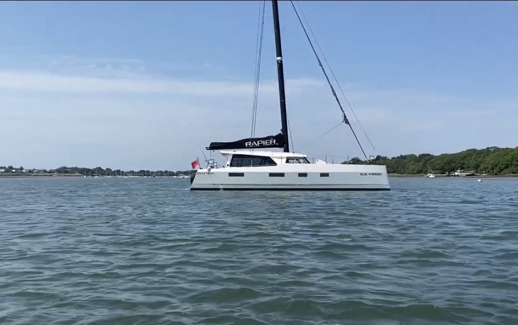 Broadblue's tweet photo. We sailed the Broadblue Rapier 550 #performancecatamaran from Chichester to Lymington in the Solent 👀 Multihull performance with comfort in mind. Tide was against and we averaged 8 knots 🇬🇧 

Watch:
https://t.co/MEQKiayQiJ https://t.co/HfIJEFqUhL