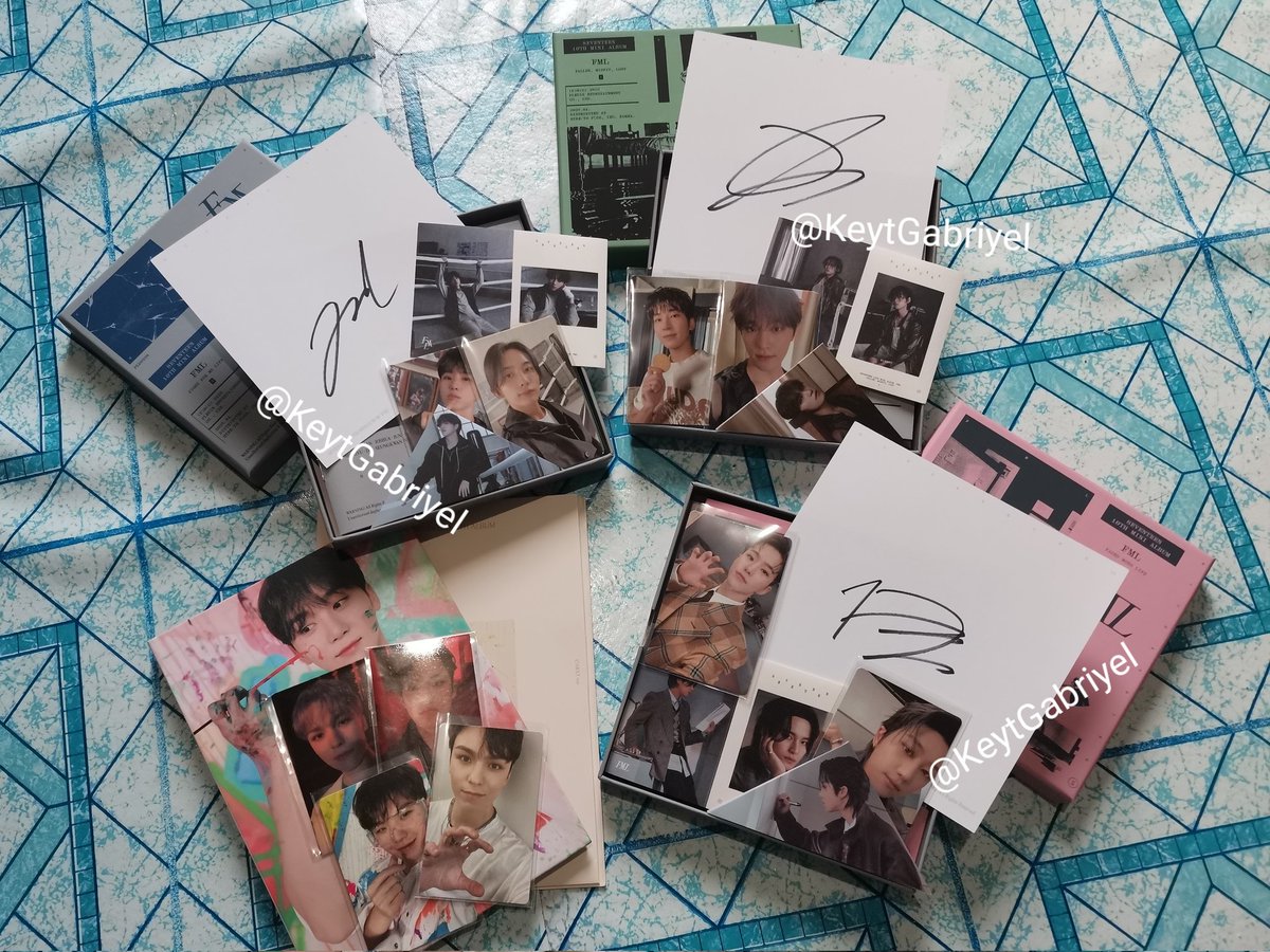 KeytGabriyel's tweet photo. [💌 #katkatmails | from @CCDebilShop @JenYeol11]

Napatunayan ko na naman na Hoshi magnet ako, ramdam talaga kita bhie hahaha Jeonghan, Hoshi and Dino signed haver na ako! 😭

Thank you po for securing these signed FML albums and for the freebies ❤

 #CCDShop_Feedback ς(>‿<.) https://t.co/4n3wkUvP3Y