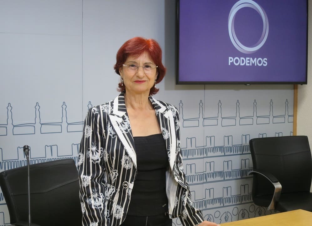 La lista al Senado la encabezara la profesora de la USAL Nuria del Álamo (<a href="/ndelalamo/">Nuria del Alamo #CeaseFireNow#stopthegenocide</a>) y la acompañarán en la lista

- Alejandro Álvarez, alcalde de Terradillos de <a href="/iusalamanca/">IU Salamanca🔻</a> 

-Carmen Diez de <a href="/PodemosSa/">Podemos Salamanca</a>