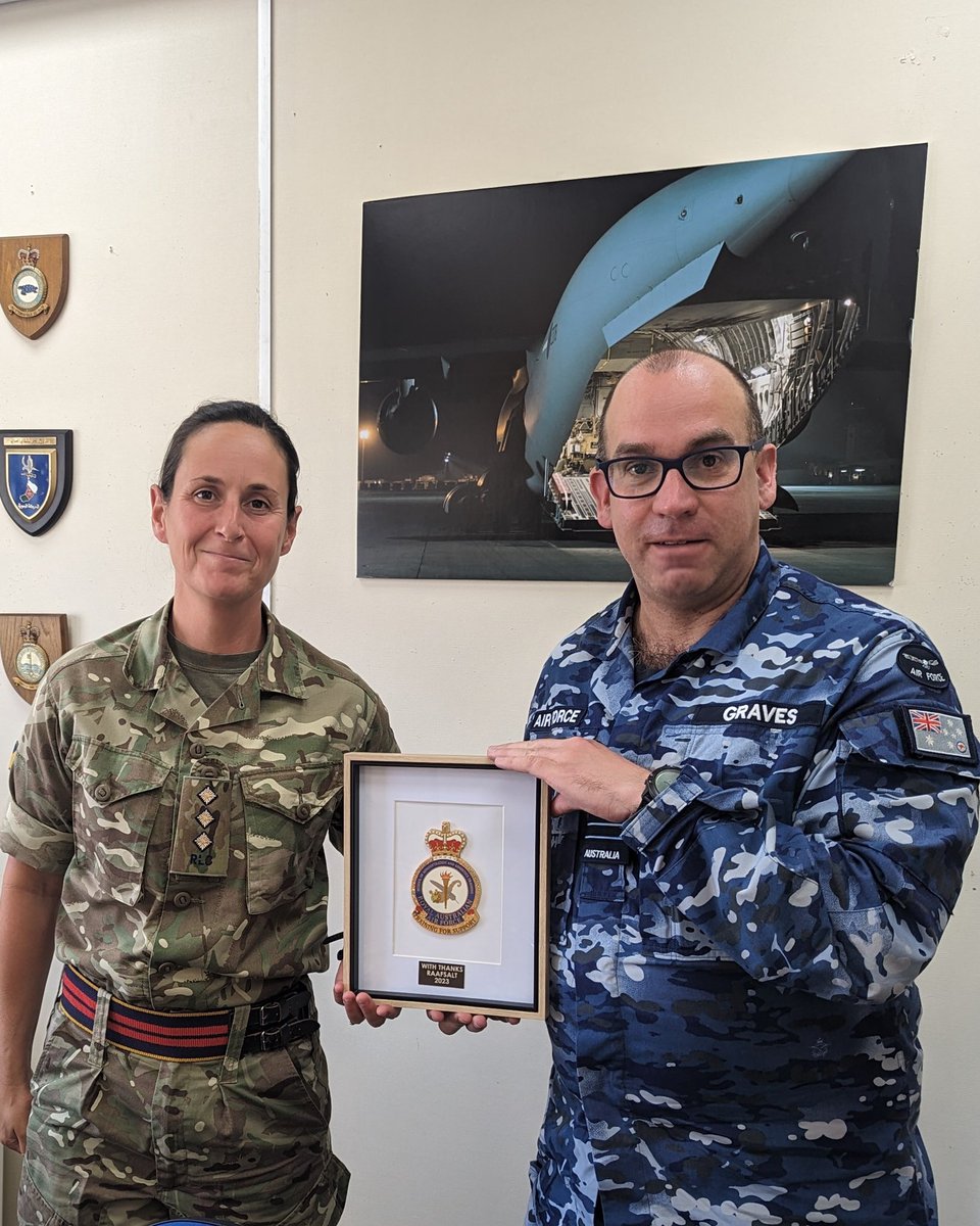 The CO for the Royal Australian Air Force School of Administration and Logistics Training Wg Cdr Graves, visited DMTS on 14 June to gain a better understanding of Logs (Mov) trg with a focus on the use of VR during training, practical training areas and the Apprenticeship scheme