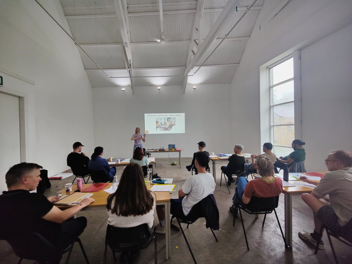 MinotiParikh's tweet photo. We @tplexperiences love working with orgs that truly care for #stafflearninganddevelopment. All set to deliver our first of many #training days for @EastStreetArts. Today we are talking about #Selfawareness and #managingconflicts
With Sarah from Fall Into Place. https://t.co/nR1k3flWEu