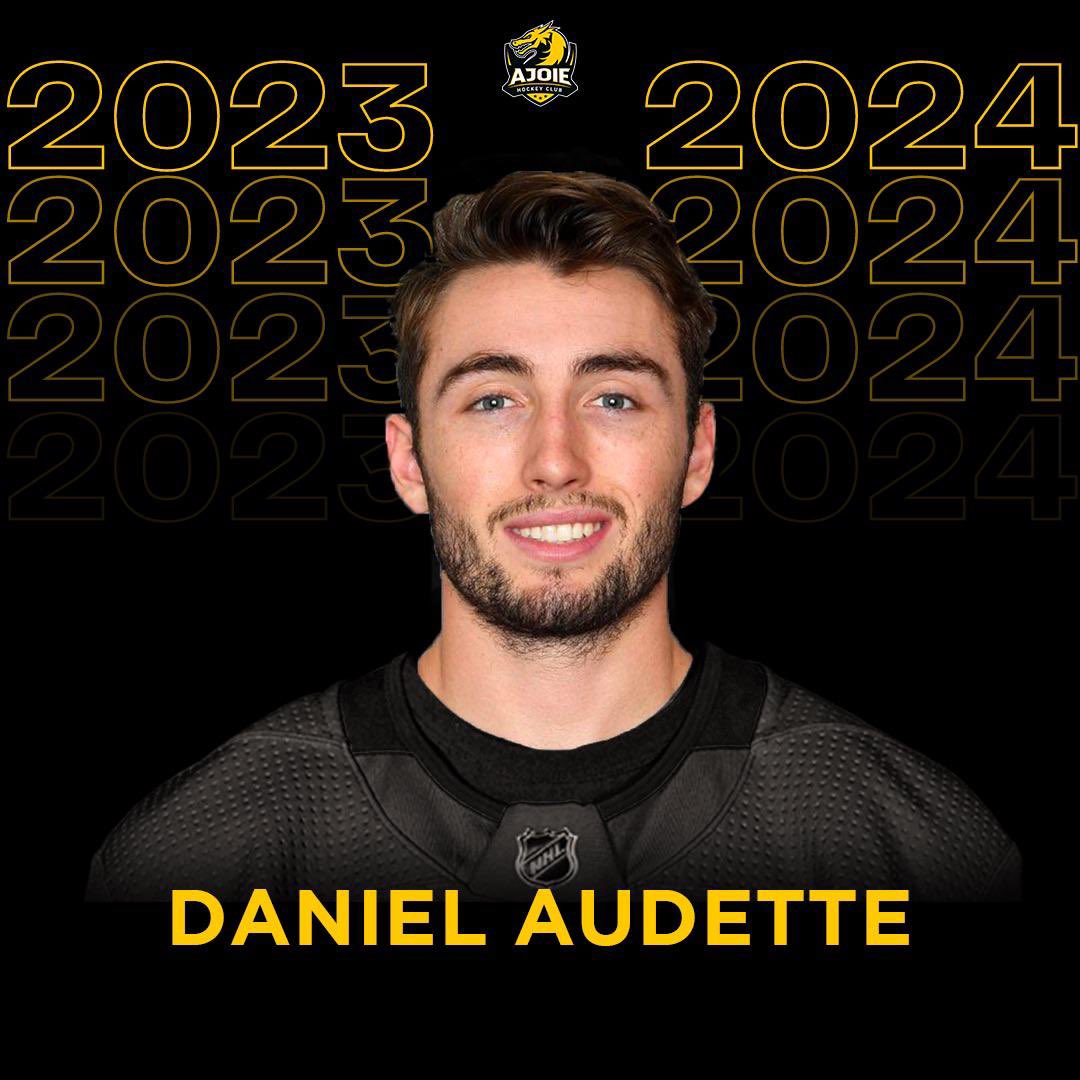 𝐃𝐚𝐧𝐢𝐞𝐥 𝐀𝐮𝐝𝐞𝐭𝐭𝐞 𝐚𝐫𝐫𝐢𝐯𝐞 𝐞𝐧 𝐀𝐣𝐨𝐢𝐞 ✍️

Le Canadien a signé une entente d’une saison avec le HC Ajoie. 
L’attaquant québécois a inscrit 21 points l’an passé en NL avec le Lausanne HC. 

Bienvenue Daniel 🟡⚫️