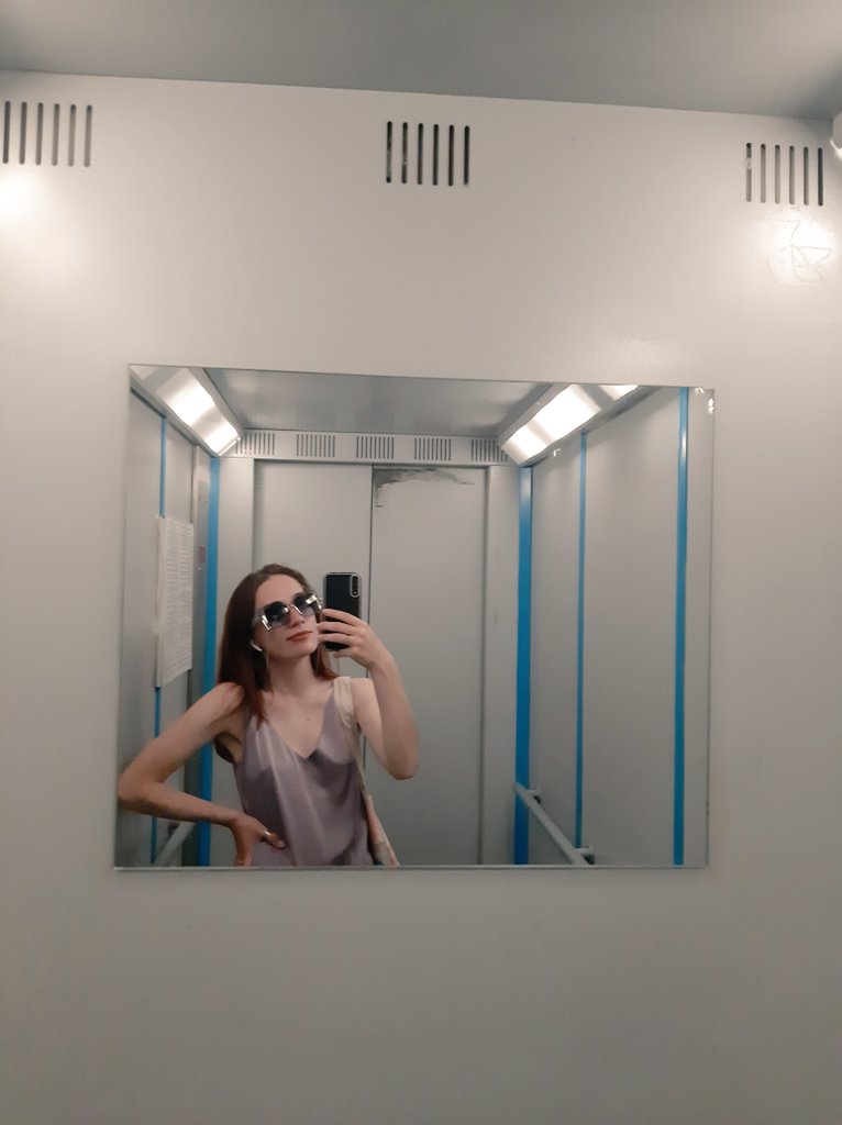 pavi_ann's tweet photo. #NFTCommunity, I have one question.  
How many people in #Belarus are doing NFT?
•••
#NFTs #NFTFam #ArtistOnTwitter #NFTartist #NFTBelarus #belarus #eth https://t.co/JJvDBU9KtJ