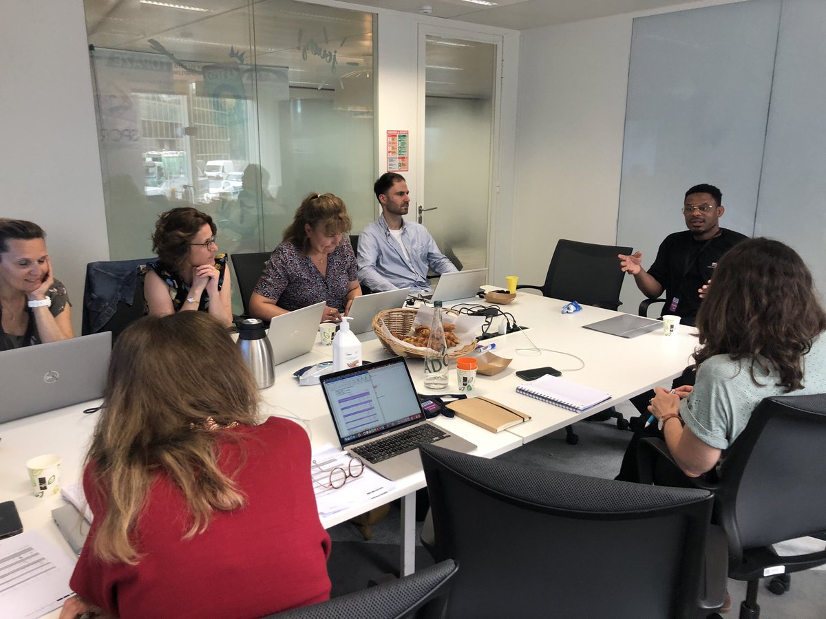 Journée Sport compétences à la FDJ ! On débute avec les jurys de Mathilde Lorrillard, Willy Sirope et Myriam KLOSTER. Avec nos partenaires @FDJ <a href="/APEC/">APEC Secretariat</a> <a href="/citeo/">citeo</a>