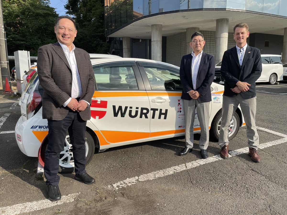 WuerthJapan's tweet photo. アジアクロスカントリーラリー2023に出場される、株式会社Tras 新田正直選手と同社グランツマン・グレゴリーさんが来社されました。

#WuerthJapan
#ウルトジャパン
#tcd
#trd
#tcdasia
#aisin
#aisinpowerthailand
#WuerthThailand
#Bcomp
#Tras
#AXCR2023
#ToyotaHilux
#tgr
#ラリチャレ https://t.co/SPkl7bX8jq
